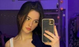 VIP Indian Escort Call Girls Models in UAE +971568437574