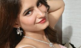 Tip Top Indian Escort Call Girl Model in UAE +971563649471