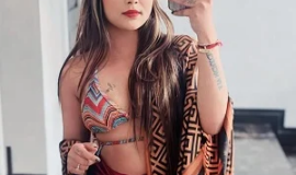 Noida Sector 14,Noida +91-9711108085 Beautiful Girls Provide